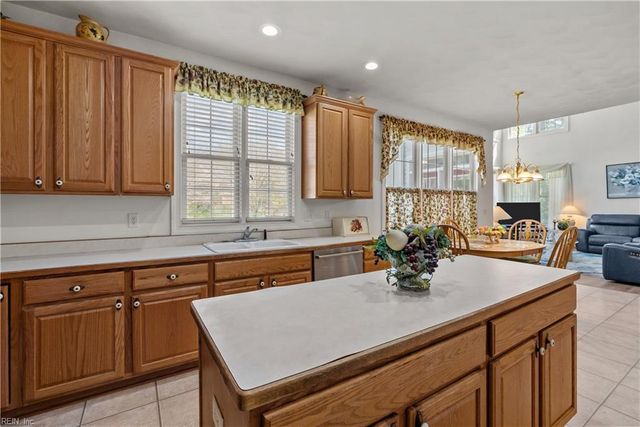 566 Cardamon DR, Virginia Beach, VA 23464