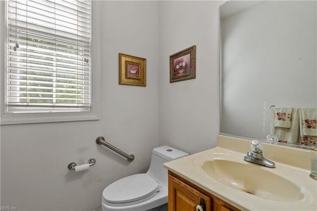 566 Cardamon DR, Virginia Beach, VA 23464