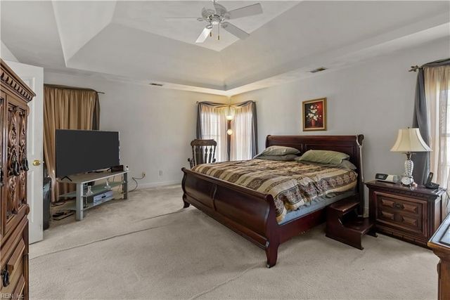 566 Cardamon DR, Virginia Beach, VA 23464