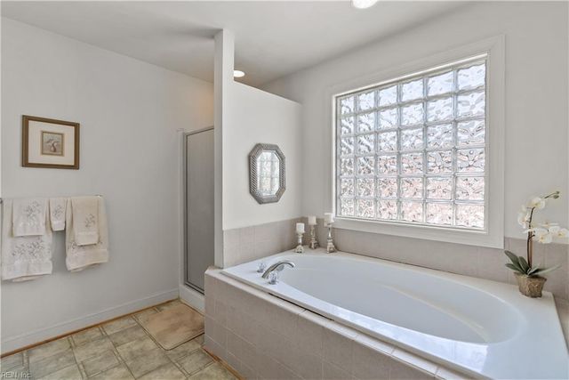 566 Cardamon DR, Virginia Beach, VA 23464