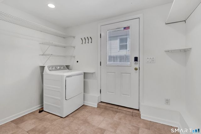 41 Frisbie Street, Stamford, CT 06906