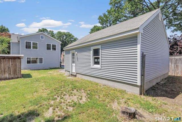 41 Frisbie Street, Stamford, CT 06906