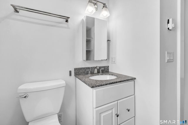41 Frisbie Street, Stamford, CT 06906