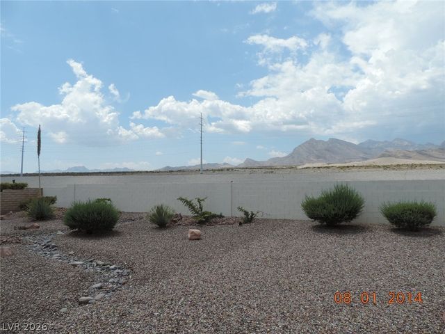 2337 SUN CLIFFS Street 202, Las Vegas, NV 89144