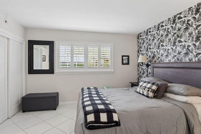 157 Atlantis Boulevard 103, Atlantis, FL 33462