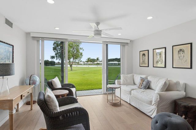 157 Atlantis Boulevard 103, Atlantis, FL 33462