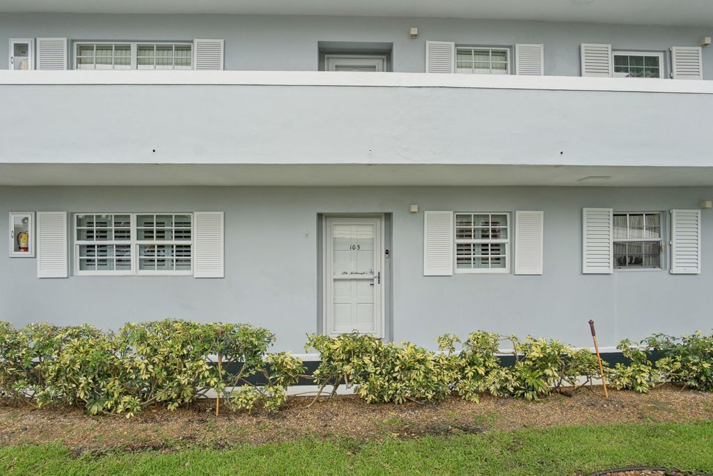 157 Atlantis Boulevard 103, Atlantis, FL 33462