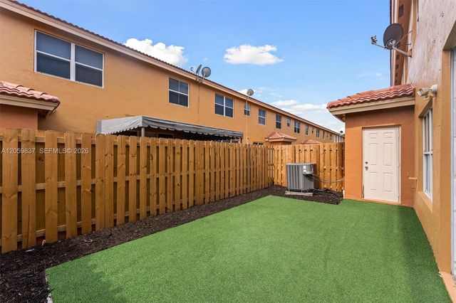 8424 NW 141st Ln 4307, Miami Lakes, FL 33016