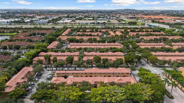 8424 NW 141st Ln 4307, Miami Lakes, FL 33016