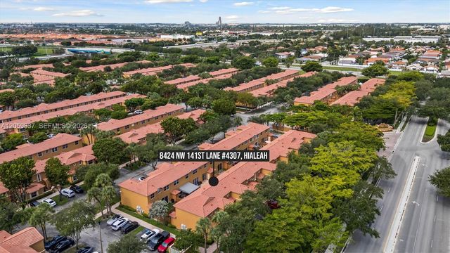 8424 NW 141st Ln 4307, Miami Lakes, FL 33016