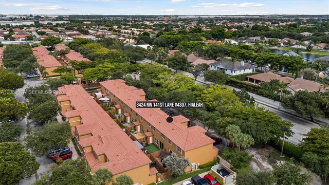 8424 NW 141st Ln 4307, Miami Lakes, FL 33016