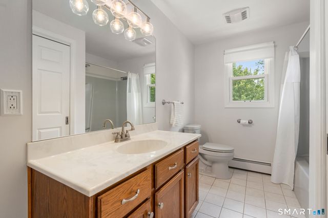12 South Meadow Lane, Enfield, CT 06082