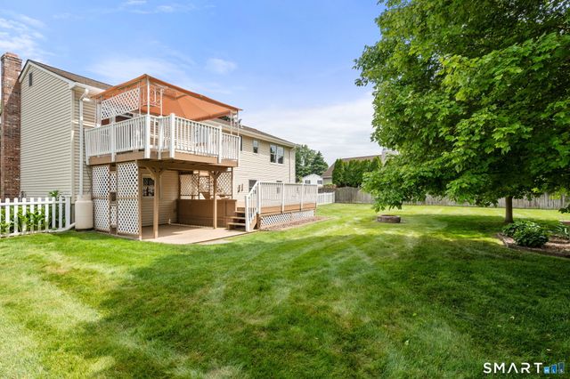 12 South Meadow Lane, Enfield, CT 06082