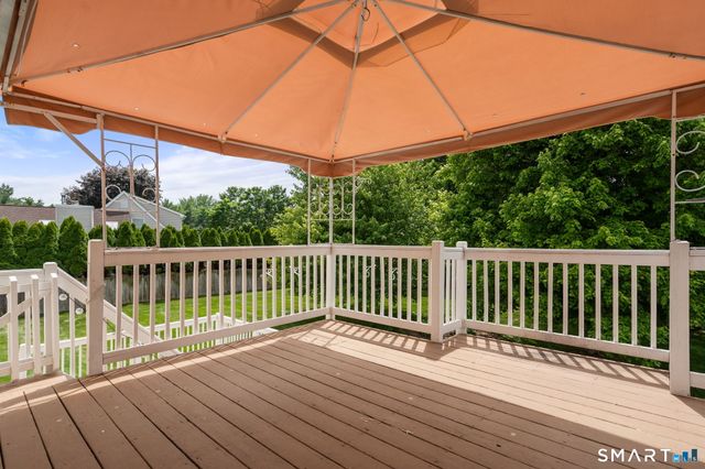 12 South Meadow Lane, Enfield, CT 06082