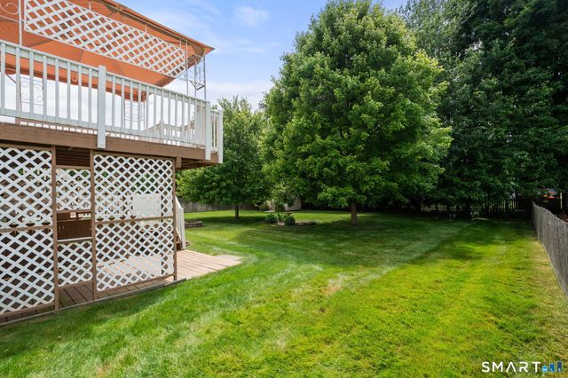 12 South Meadow Lane, Enfield, CT 06082