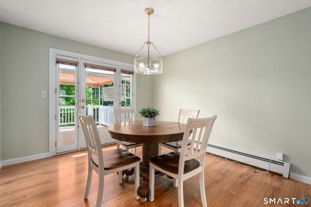 12 South Meadow Lane, Enfield, CT 06082