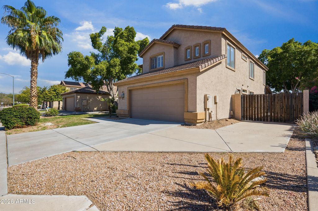 6775 W MONONA Drive, Glendale, AZ 85308 — exterior