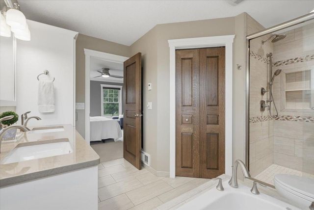 1801 Grey Fox Lane, Hudson, WI 54016