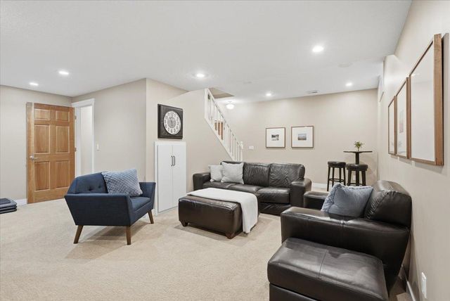 1801 Grey Fox Lane, Hudson, WI 54016
