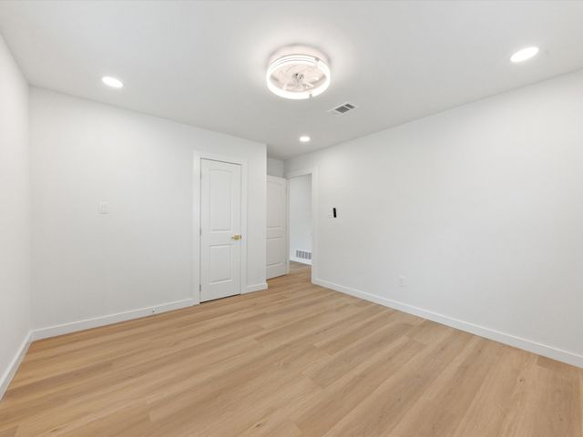 2907 Andrea Lane, Dallas, TX 75228