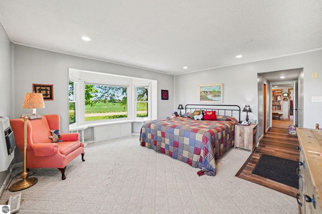 3571 N Shepherd Road, Mt Pleasant, MI 48858