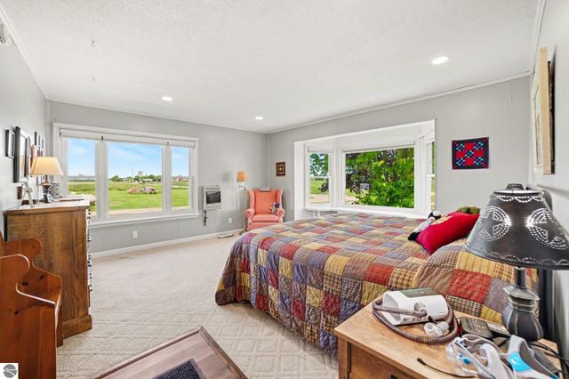 3571 N Shepherd Road, Mt Pleasant, MI 48858
