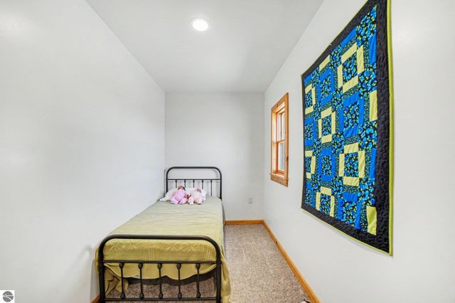 3571 N Shepherd Road, Mt Pleasant, MI 48858