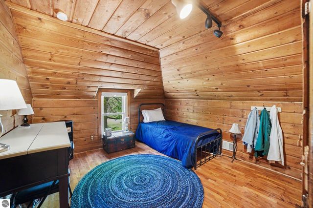 3571 N Shepherd Road, Mt Pleasant, MI 48858
