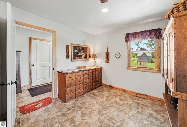 3571 N Shepherd Road, Mt Pleasant, MI 48858