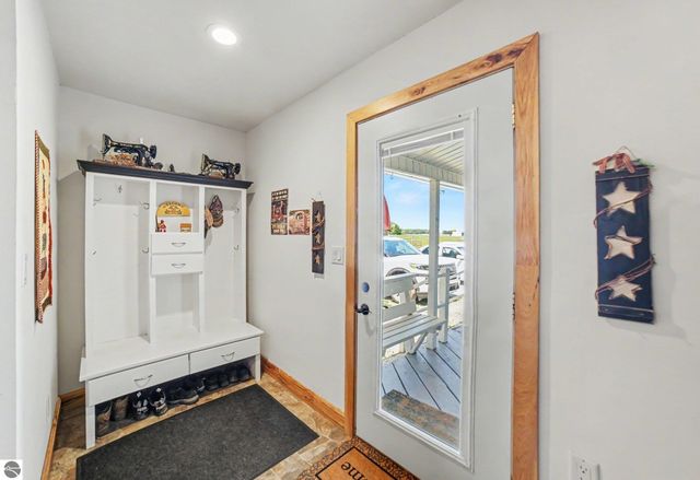 3571 N Shepherd Road, Mt Pleasant, MI 48858