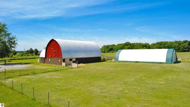 3571 N Shepherd Road, Mt Pleasant, MI 48858
