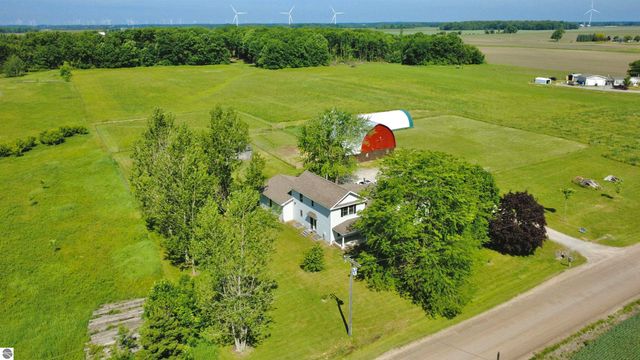 3571 N Shepherd Road, Mt Pleasant, MI 48858