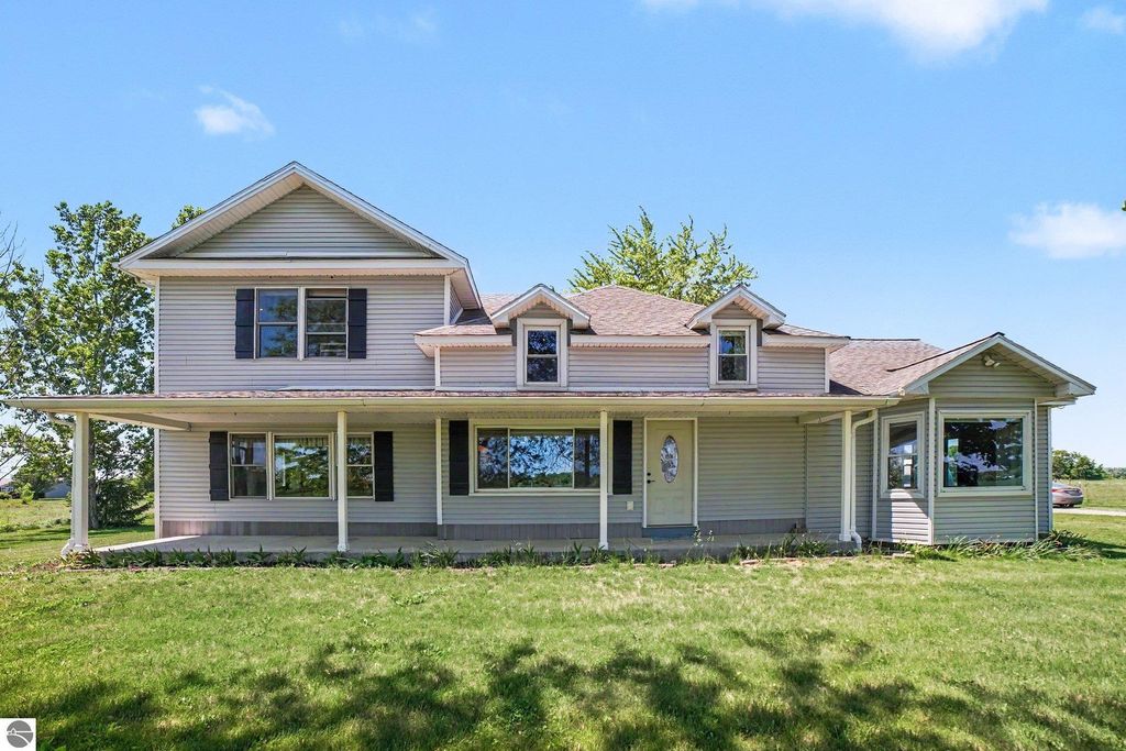 3571 N Shepherd Road, Mt Pleasant, MI 48858