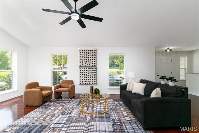 116 Baxter Commons Drive, Manchester, MO 63011
