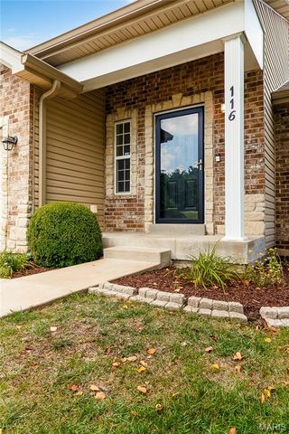 116 Baxter Commons Drive, Manchester, MO 63011