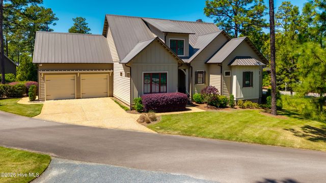 10 Deepdale Lane, Pinehurst, NC 28374