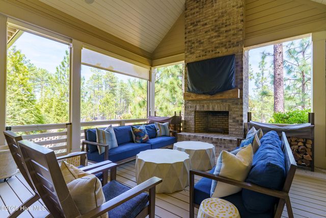 10 Deepdale Lane, Pinehurst, NC 28374