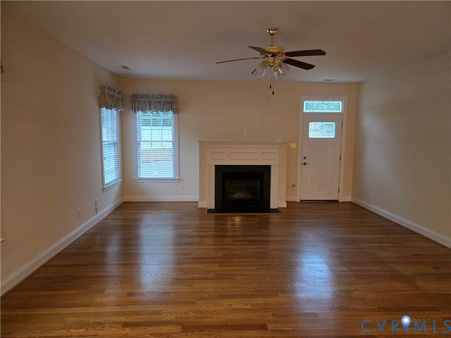 4401 Village Garden Cir, Chester, VA 23831