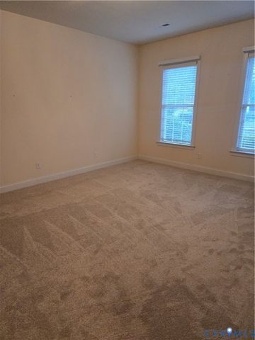 4401 Village Garden Cir, Chester, VA 23831