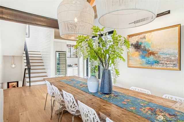 9803 Crystal Lake Drive, Woodinville, WA 98077