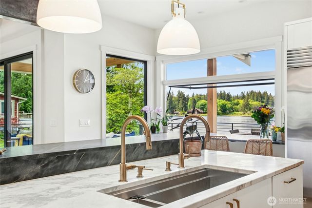 9803 Crystal Lake Drive, Woodinville, WA 98077