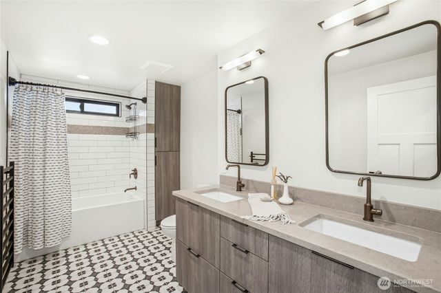 9803 Crystal Lake Drive, Woodinville, WA 98077