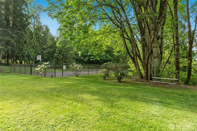 9803 Crystal Lake Drive, Woodinville, WA 98077