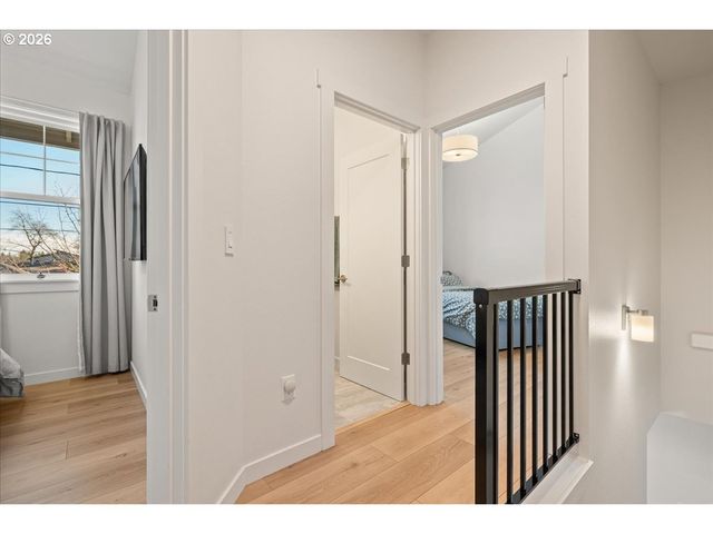 5053 Ne 47TH Pl, Portland, OR 97218