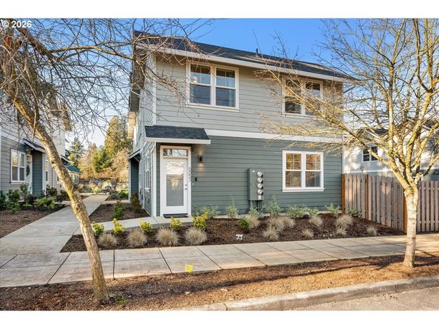 5053 Ne 47TH Pl, Portland, OR 97218