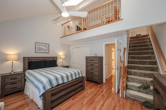 39 Bartemus Trail, Nashua, NH 03063