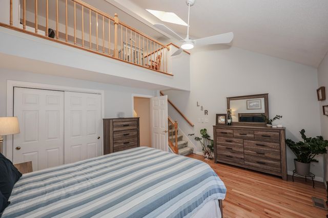 39 Bartemus Trail, Nashua, NH 03063