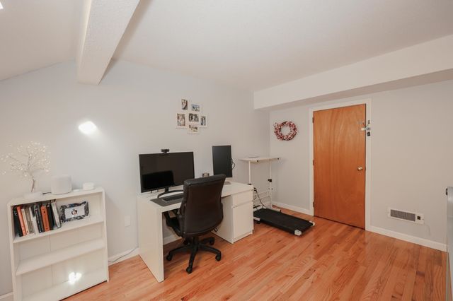 39 Bartemus Trail, Nashua, NH 03063