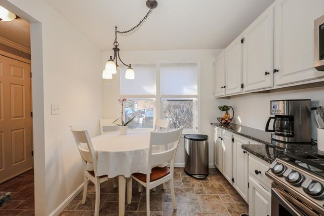 39 Bartemus Trail, Nashua, NH 03063