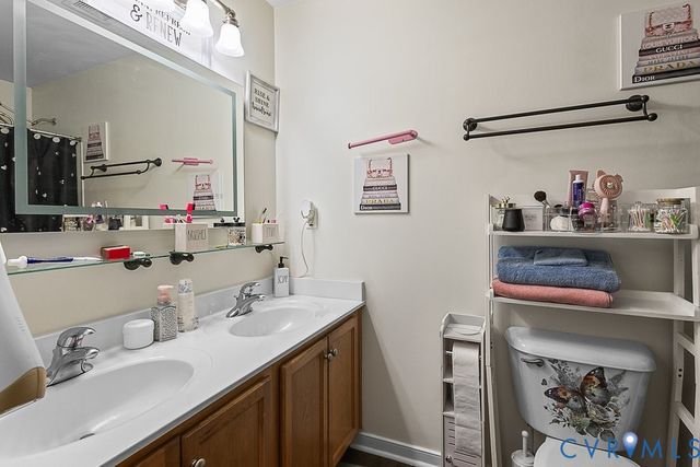 13443 Greenham Ct, Chesterfield, VA 23831